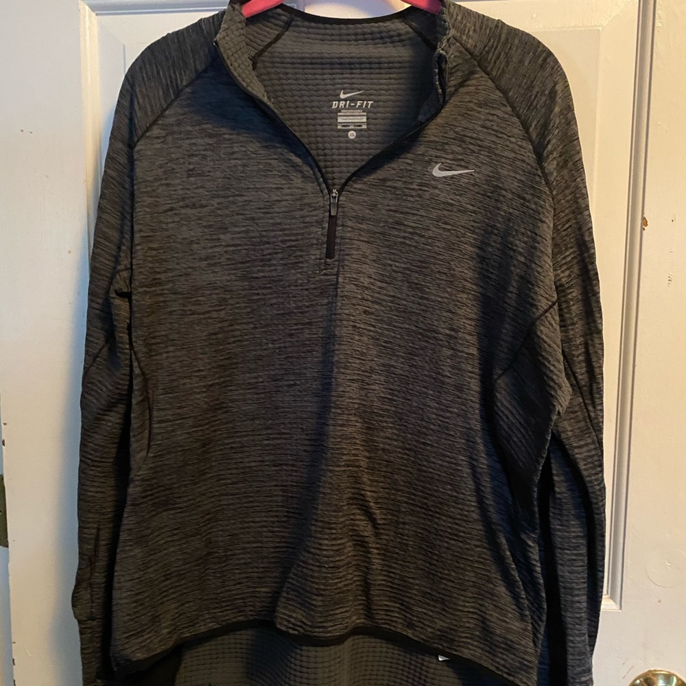 Nike Dri-Fit Pullover
